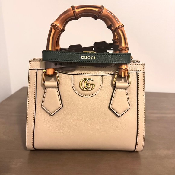 Gucci Diana Bamboo Mini Bag Leather Beige - Picture 1 of 17